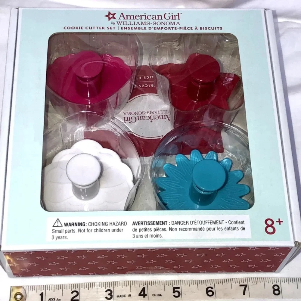 American Girl Williams-Sonoma Cookie Cutter Set brand new inbox great gift!